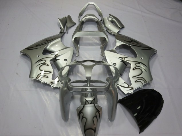 Billige Kawasaki ZX6R Motorrad Verkleidung 2000-2002 - Silber Schwarz Flamme