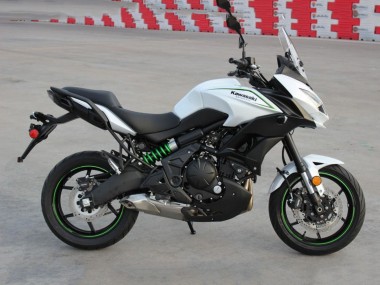 Billige Kawasaki Versys 650 Motorrad Verkleidung 2015-2021 - Weiss
