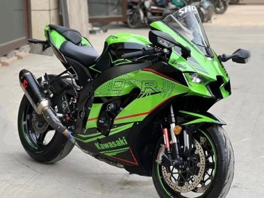 Billige Kawasaki ZX10R Motorrad Verkleidung 2021-2025 - Grun Schwarz Rot Streifen