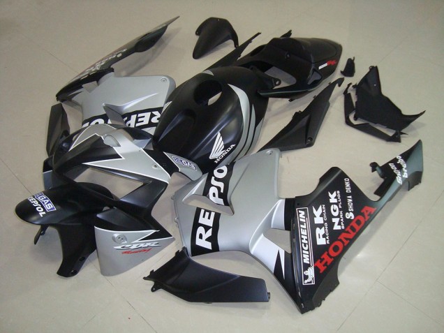 Matt Schwarz Silber Repsol Honda CBR 600 RR 2005-2006 Motorrad Verkleidungen Matt Schwarz Silber Repsol Honda CBR 600 RR 2005-2006 Motorrad Verkleidungen