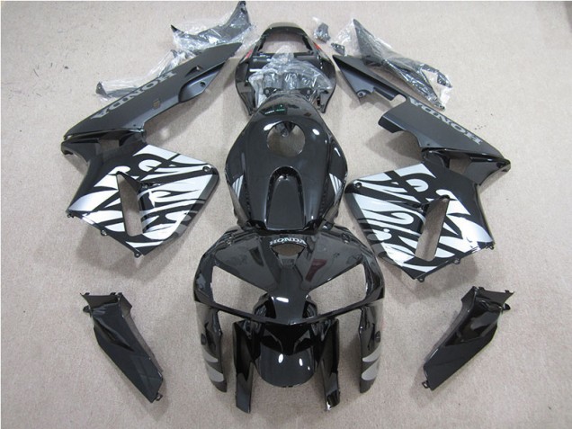 Schwarz Honda CBR 600 RR 2005-2006 Motorrad Vollverkleidung Schwarz Honda CBR 600 RR 2005-2006 Motorrad Vollverkleidung