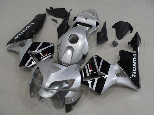 Silber Grau Honda CBR 600 RR 2005-2006 Motorrad Verkleidungen Silber Grau Honda CBR 600 RR 2005-2006 Motorrad Verkleidungen