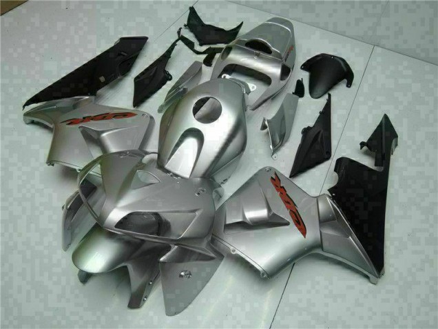 Silber Honda CBR 600 RR 2005-2006 Motorrad Verkleidung Silber Honda CBR 600 RR 2005-2006 Motorrad Verkleidung